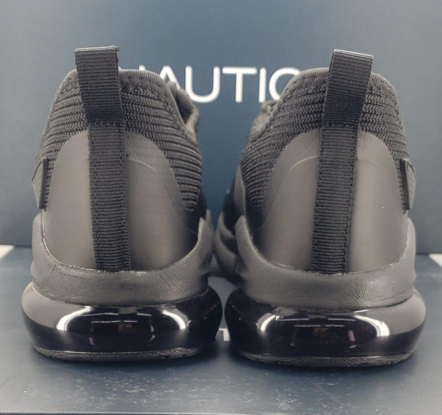 NAUTICA