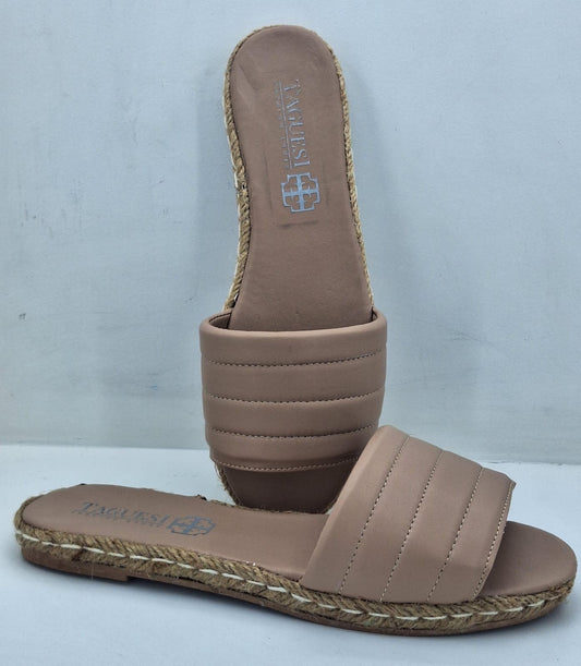 SANDALIA