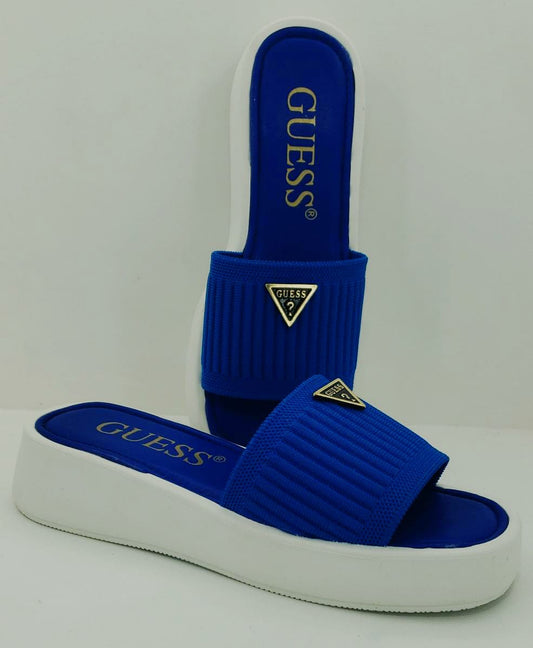 SANDALIA GUESS PLATAFORMA