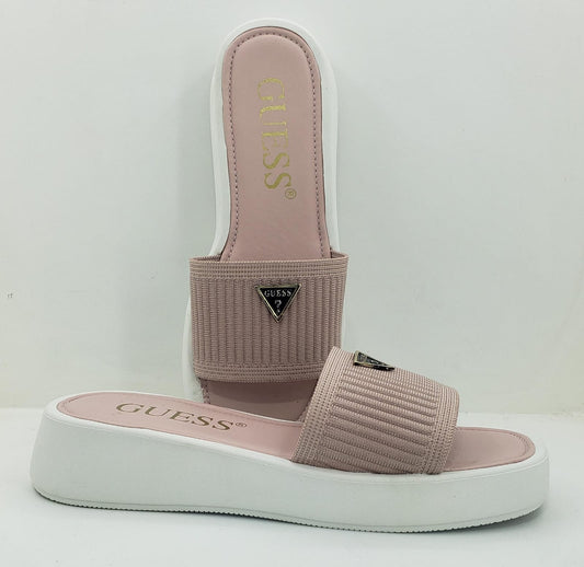 SANDALIA GUESS PLATAFORMA